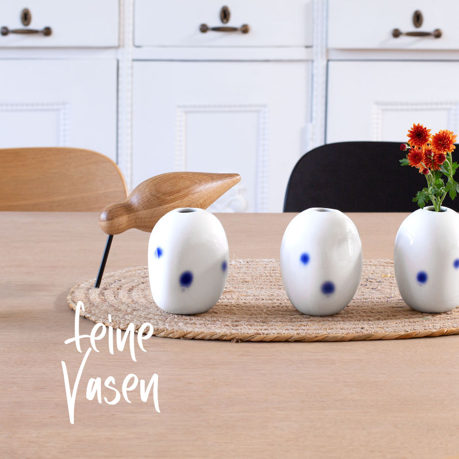 Vasen Porzellan handgefertigt in Berlin-feinesweisses