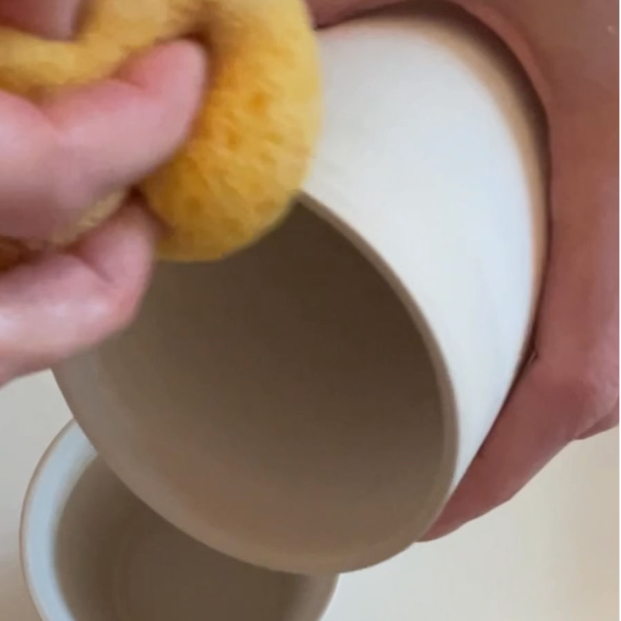 Becher Fertigung bei feinesweißes Berlin