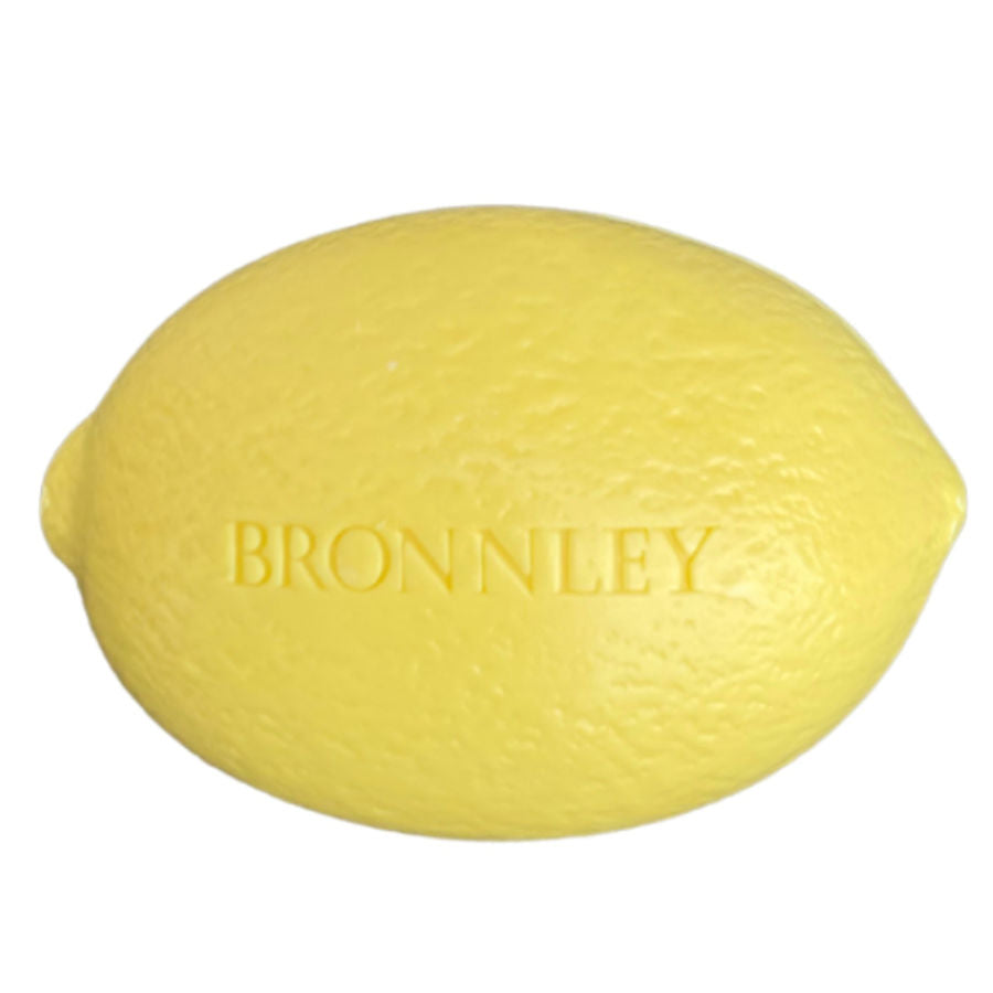 Bronnley Zitronenseife. Der Klassiker als schönes Geschenk in Berlin bei feinesweißes.