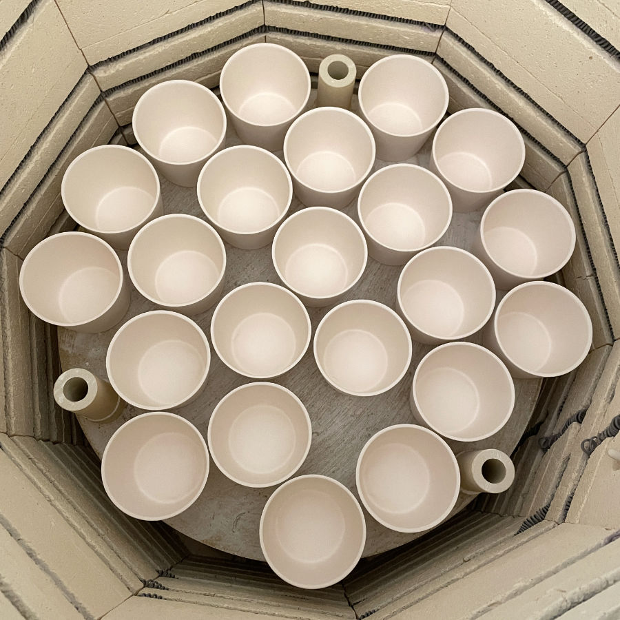 Becher Brennofen bei feines weißes Berlin