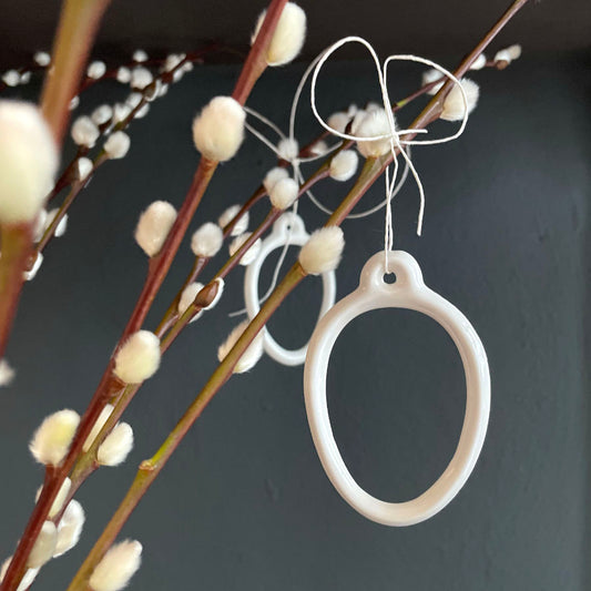 Osteranhänger Porzellan Katy Jung feinesweißes