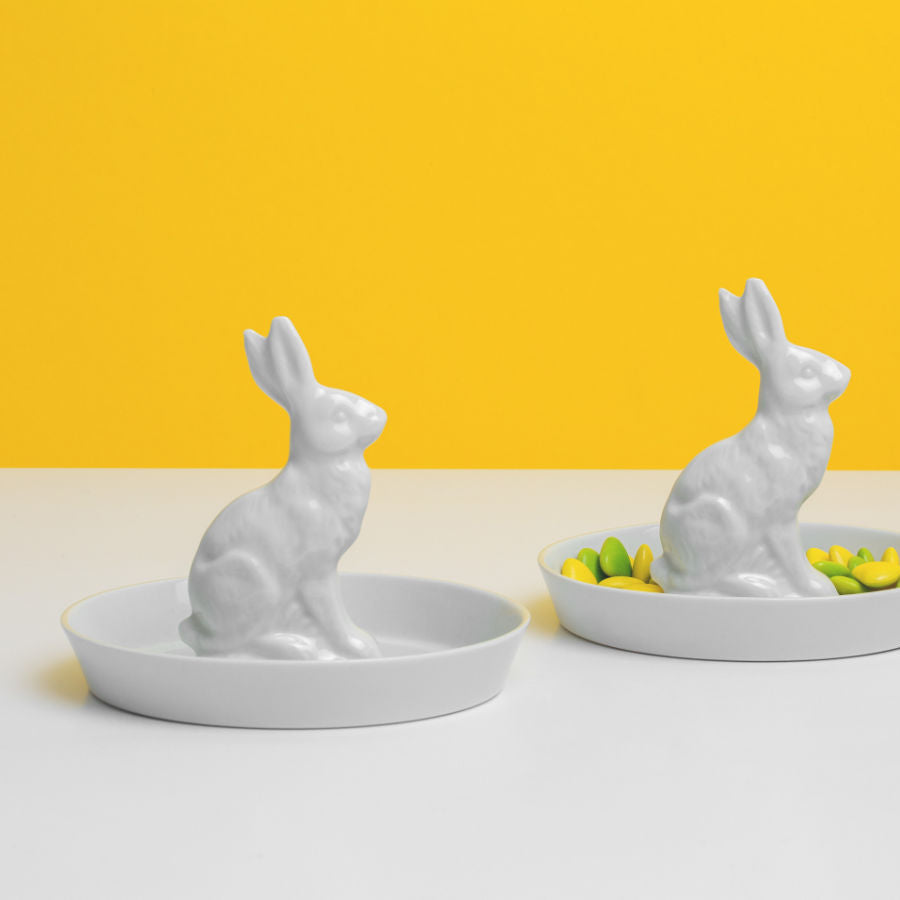 Hasenteller aus Porzellan als Osternest von feinesweisses Porzellanmanufaktur Berlin