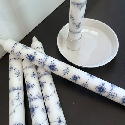 Geschenkset, Mussel, Kerze von Kunstindustrien und Porzellan Kerzenhalter von feines weißes Berlin